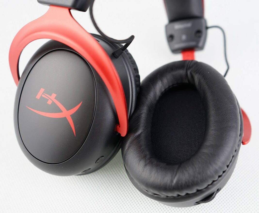 Наушники hyperx cloud stinger core wireless. HYPERX cloud 2 Wireless. Наушники HYPERX cloud 2 Wireless. HYPERX cloud Core 2 Wireless. HYPERX cloud II Wireless белые.